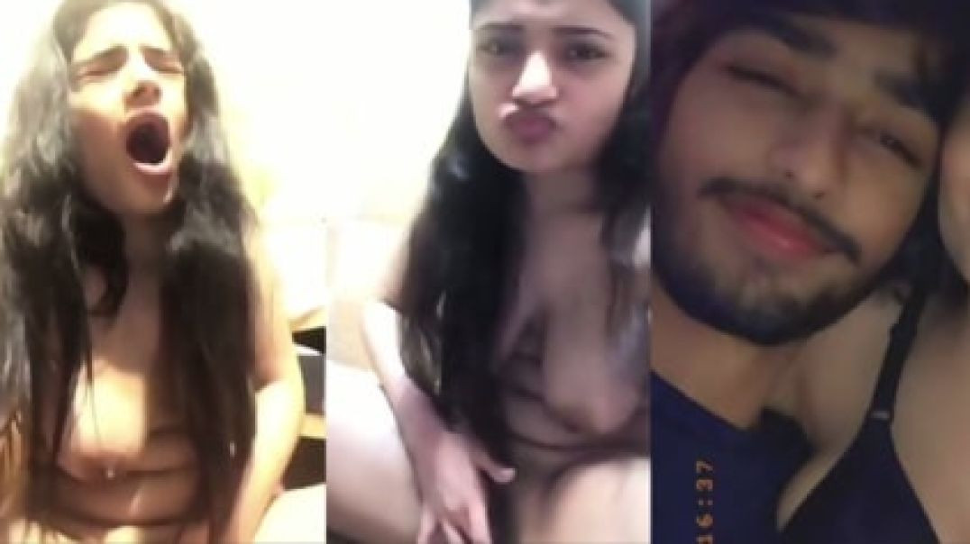 Beautiful horny girl leaked video
